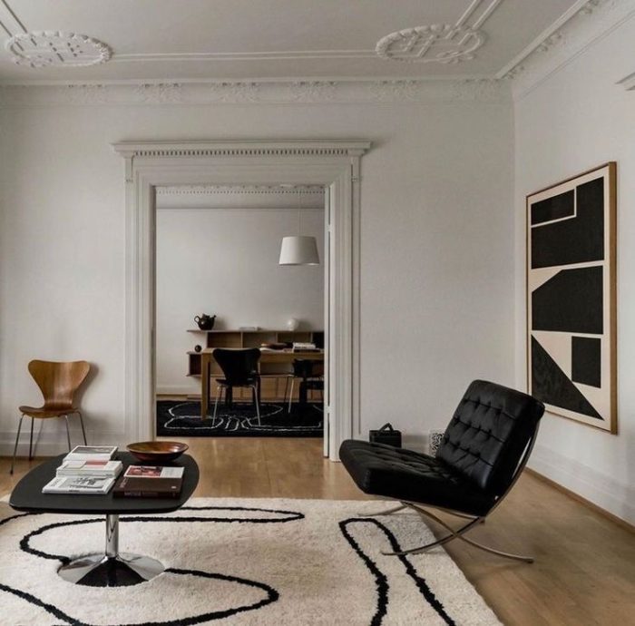 LUDWIG Barcelona Chair - Image 2